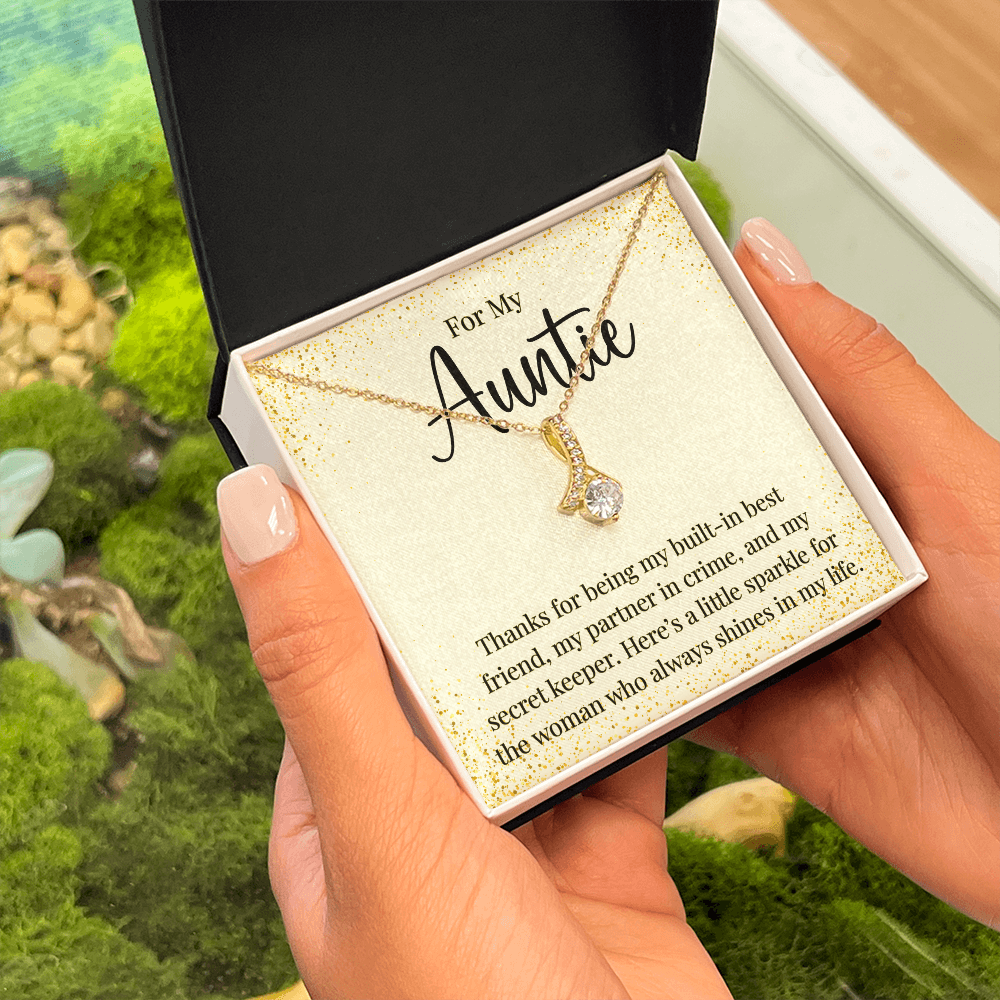 Necklace For Sparkly Auntie!