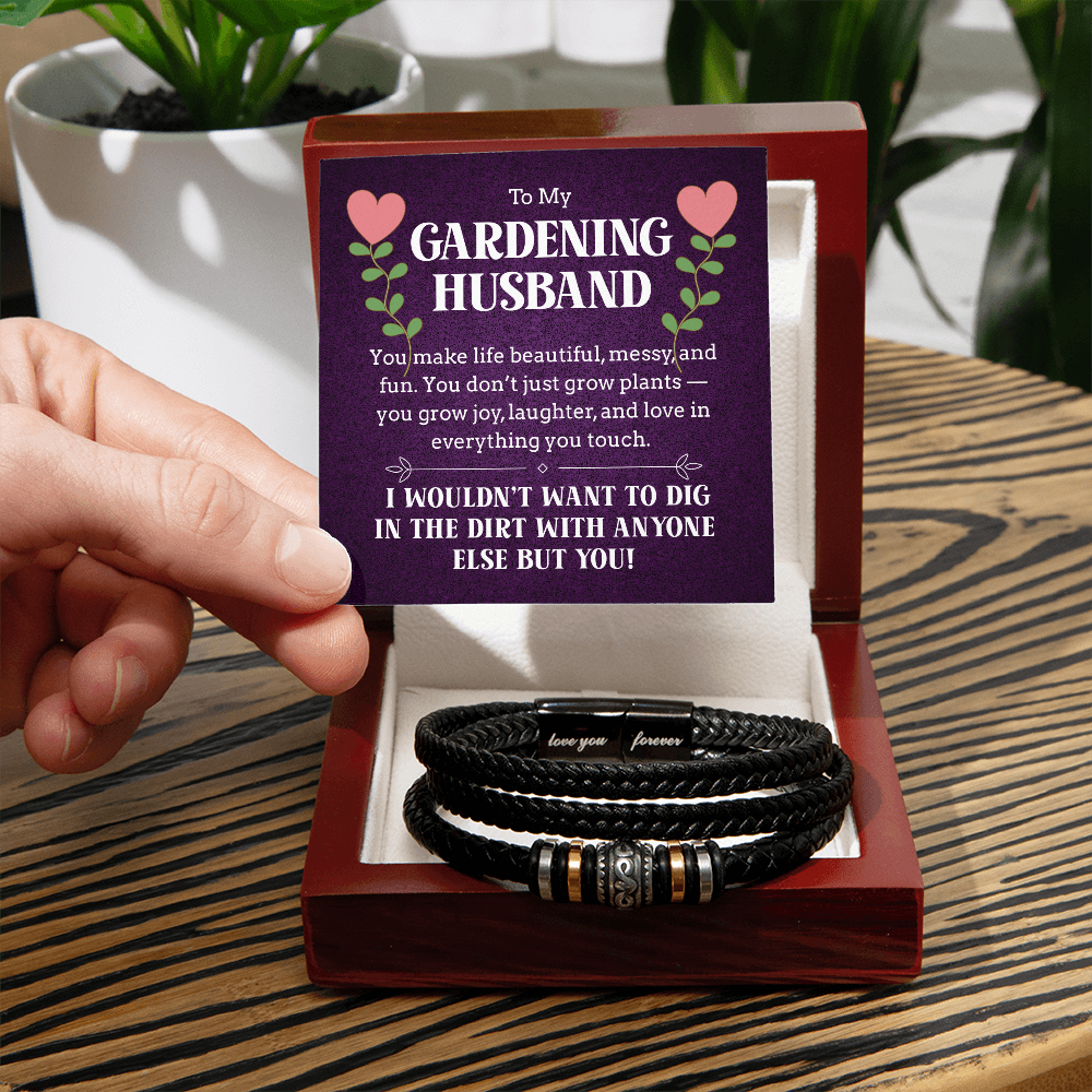 Bracelet for Gardening Husband - A Love That Grows Stronger Every Day