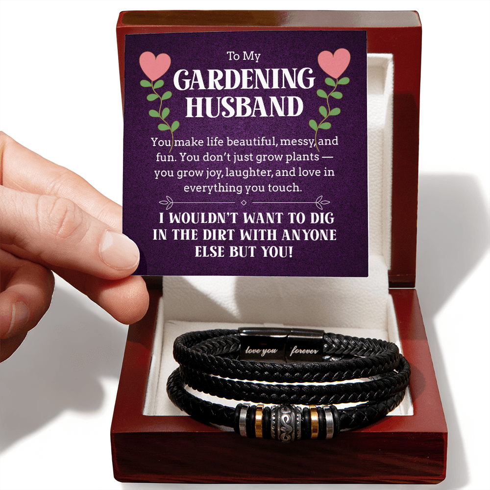 Bracelet for Gardening Husband - A Love That Grows Stronger Every Day