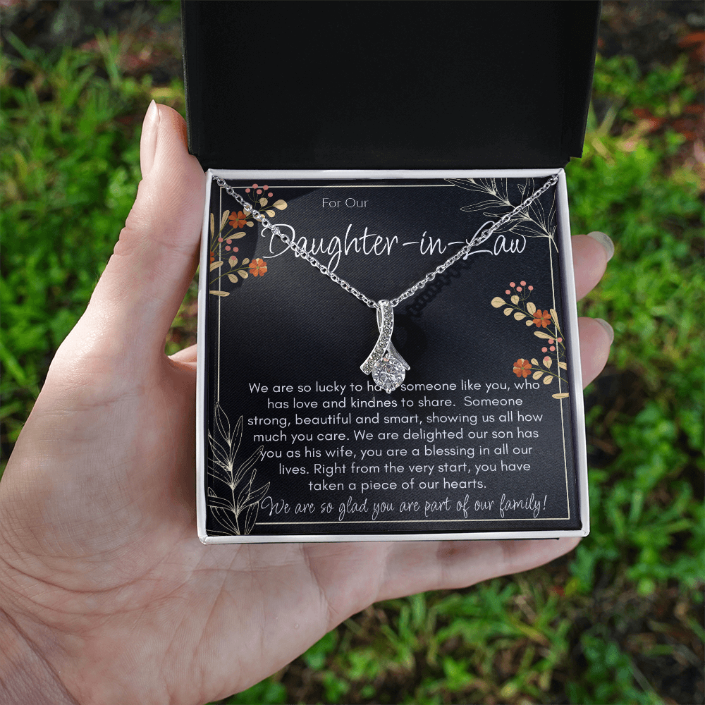 Necklace For A Lovely  Daughter In  Law