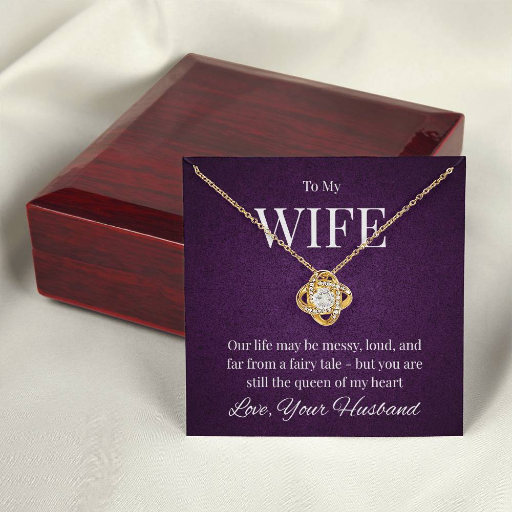 Necklace For Wife, The Queen Of Your Heart