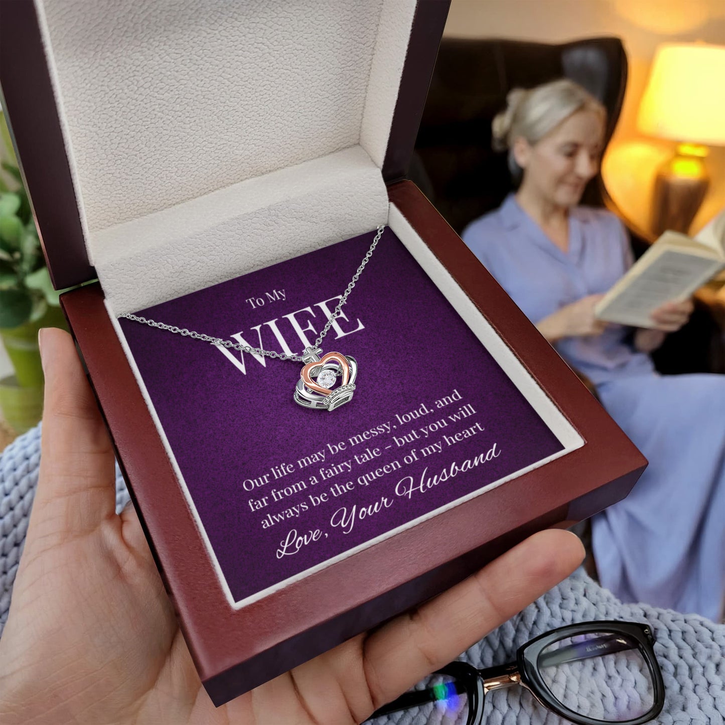 To My Wife – Queen of My Heart, Crown Necklace